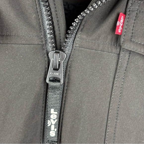 EUC Levi's Men’s Softshell Sherpa-lined Black Hooded Performance Jacket Sz XXL - Picture 7 of 15